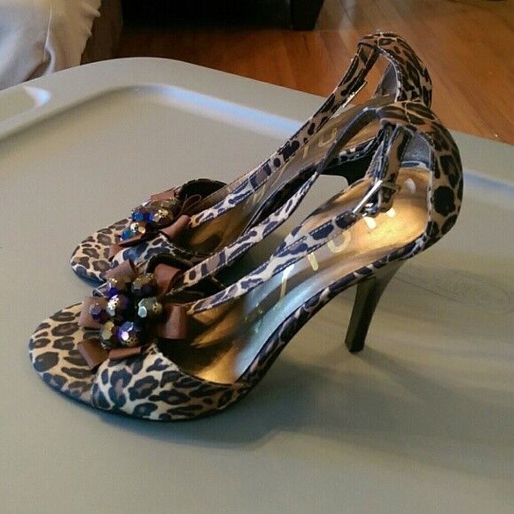 Unisa Animal Print Beaded Heels Size 5.5